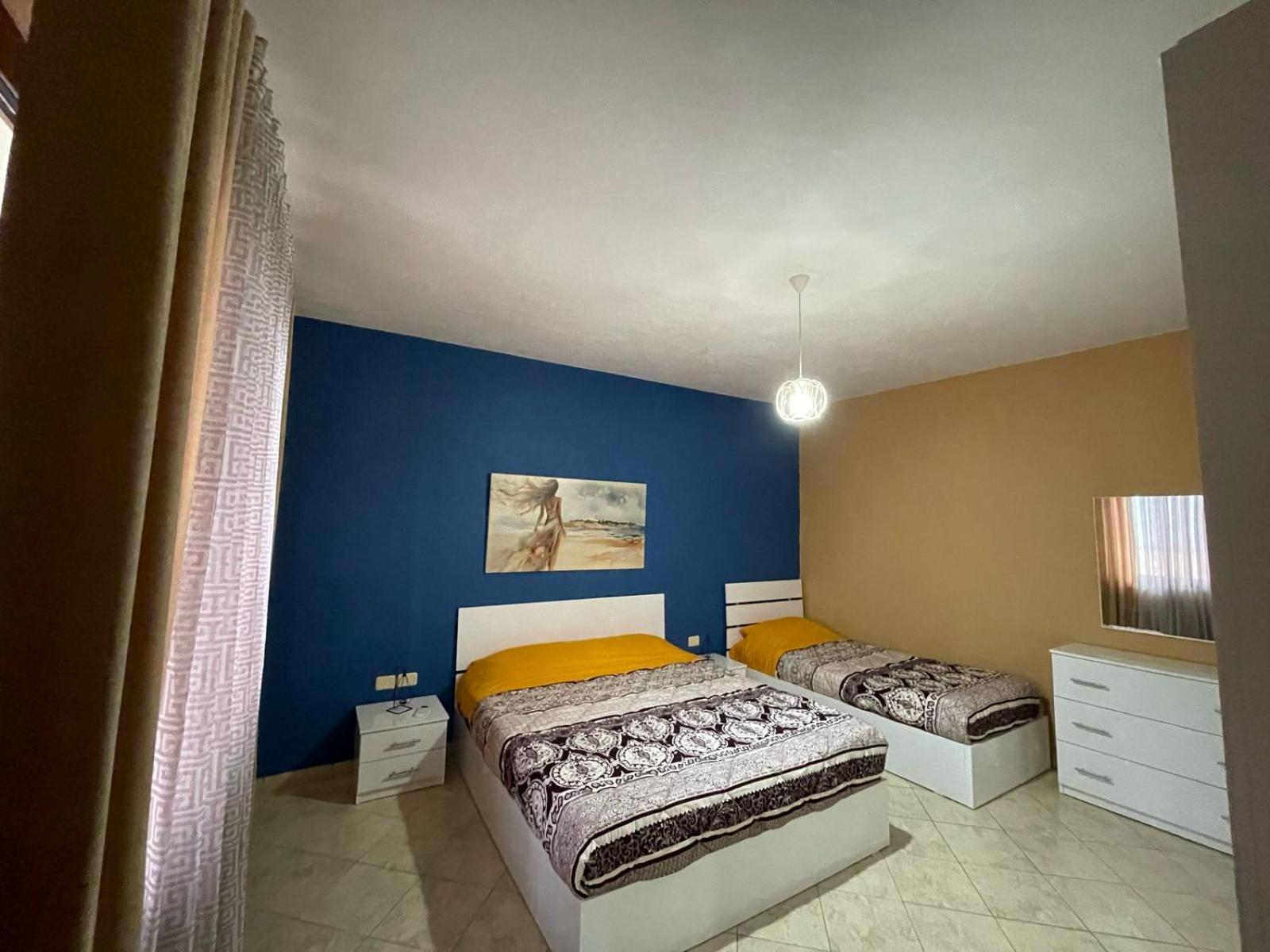 Guest House Tian & Hojz Durrës Rom bilde